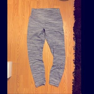 Lululemon SZ8 High Rise Wunder Unders